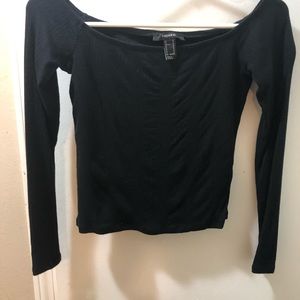 Forever 21 black cropped long sleeve shirt